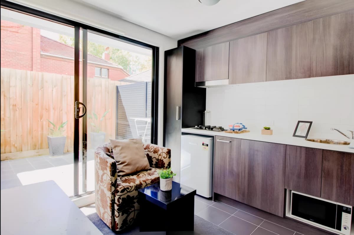 949 Dandenong Road image