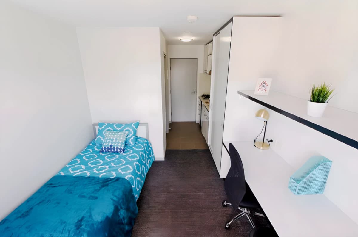 1728 Dandenong Road image