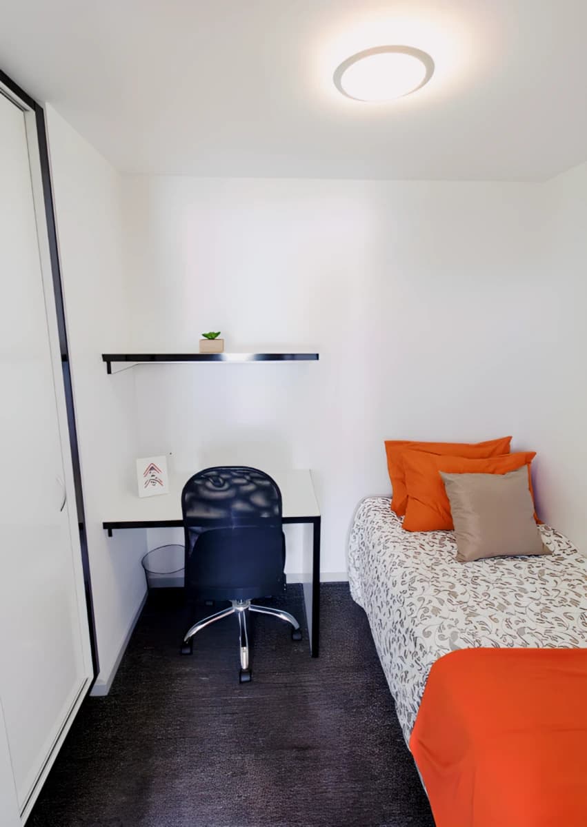 1728 Dandenong Road image
