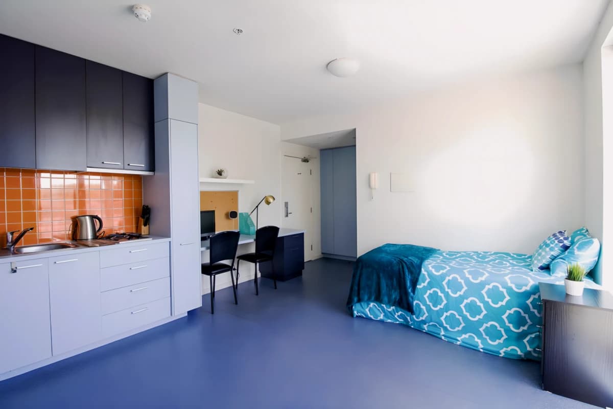 60 Waverley Road image