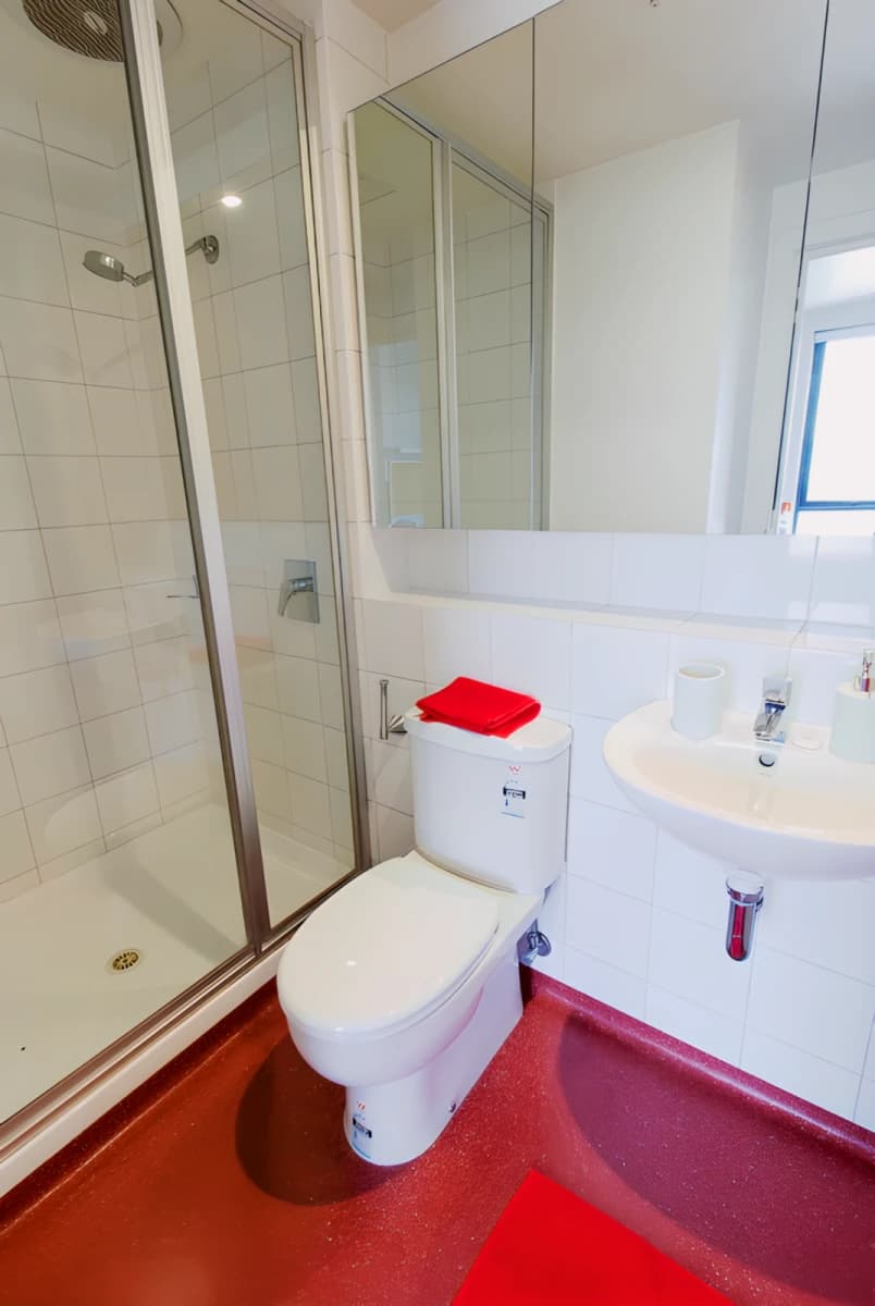 60 Waverley Road image