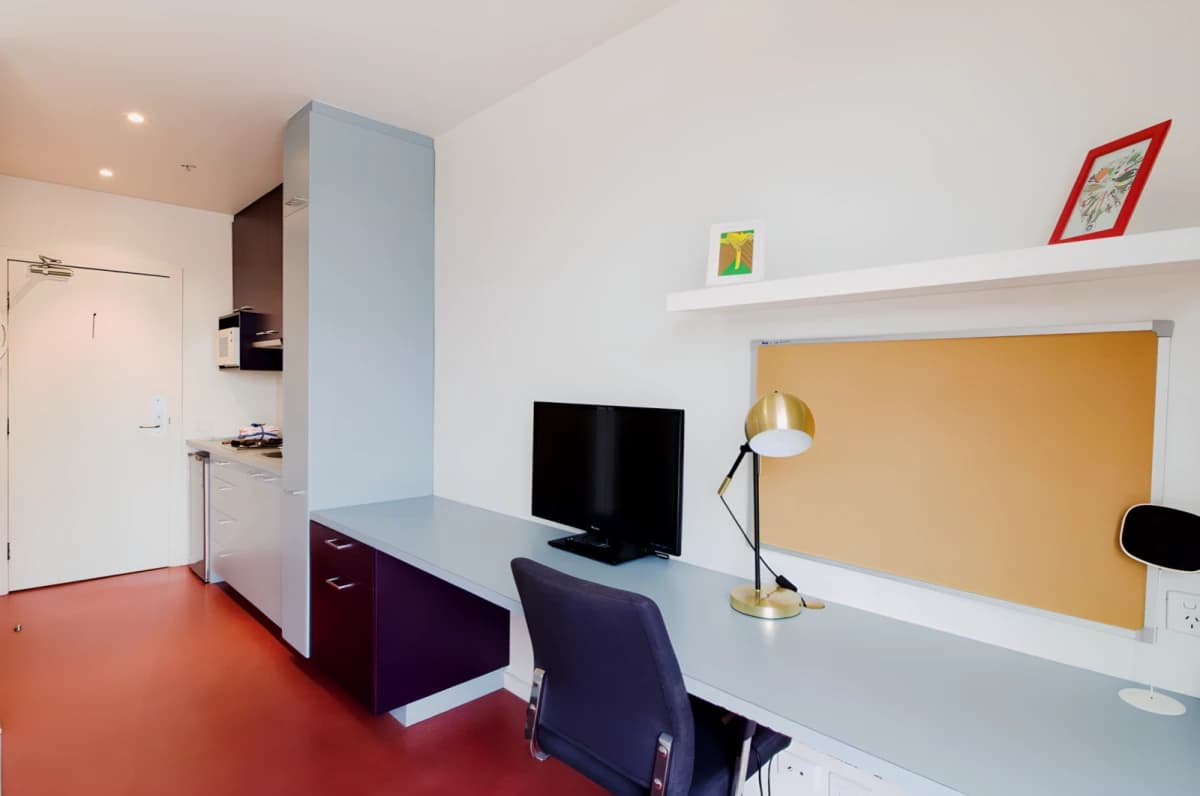 60 Waverley Road image