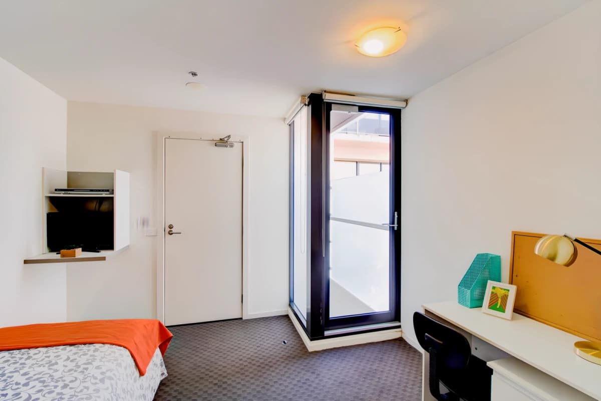 2 Eastern Place image