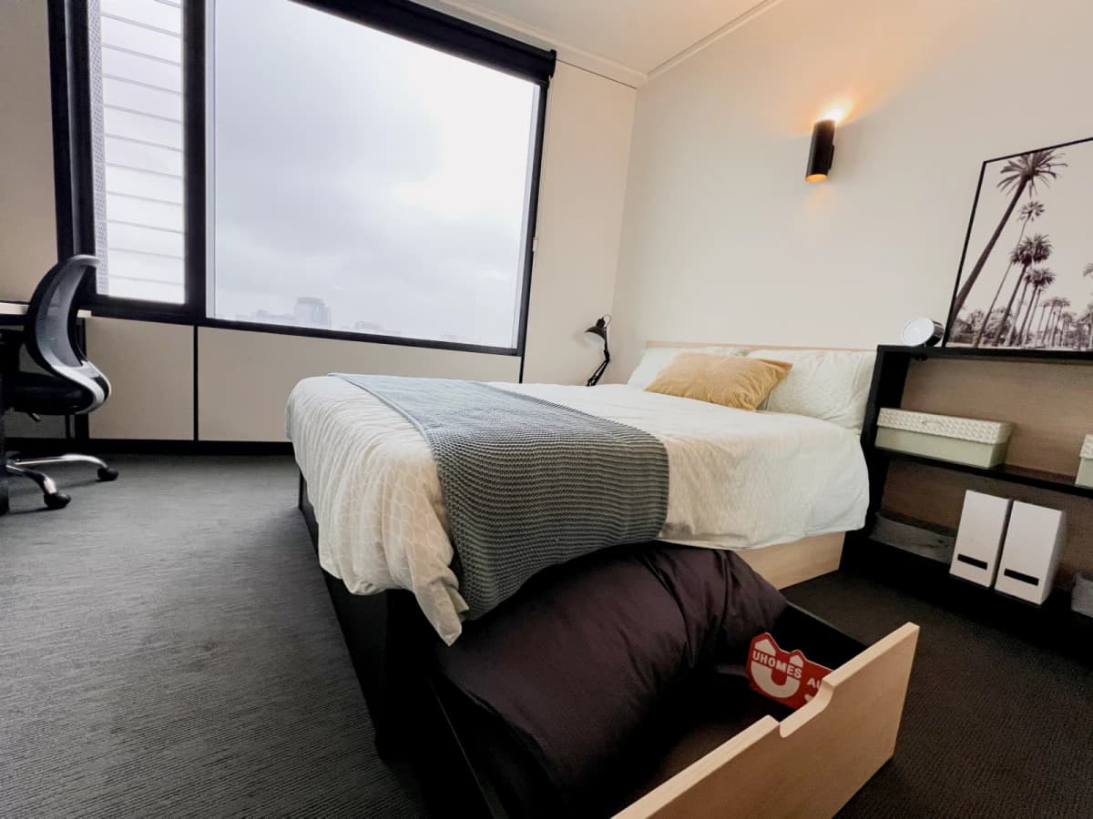 Iglu Melbourne City Student Accommodation image