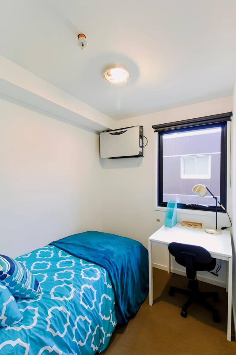 490 Elgar Road image