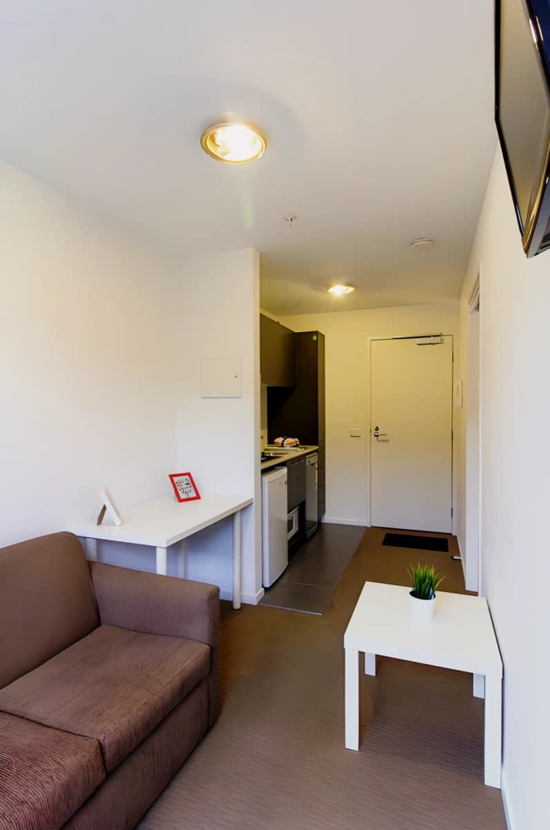 490 Elgar Road image