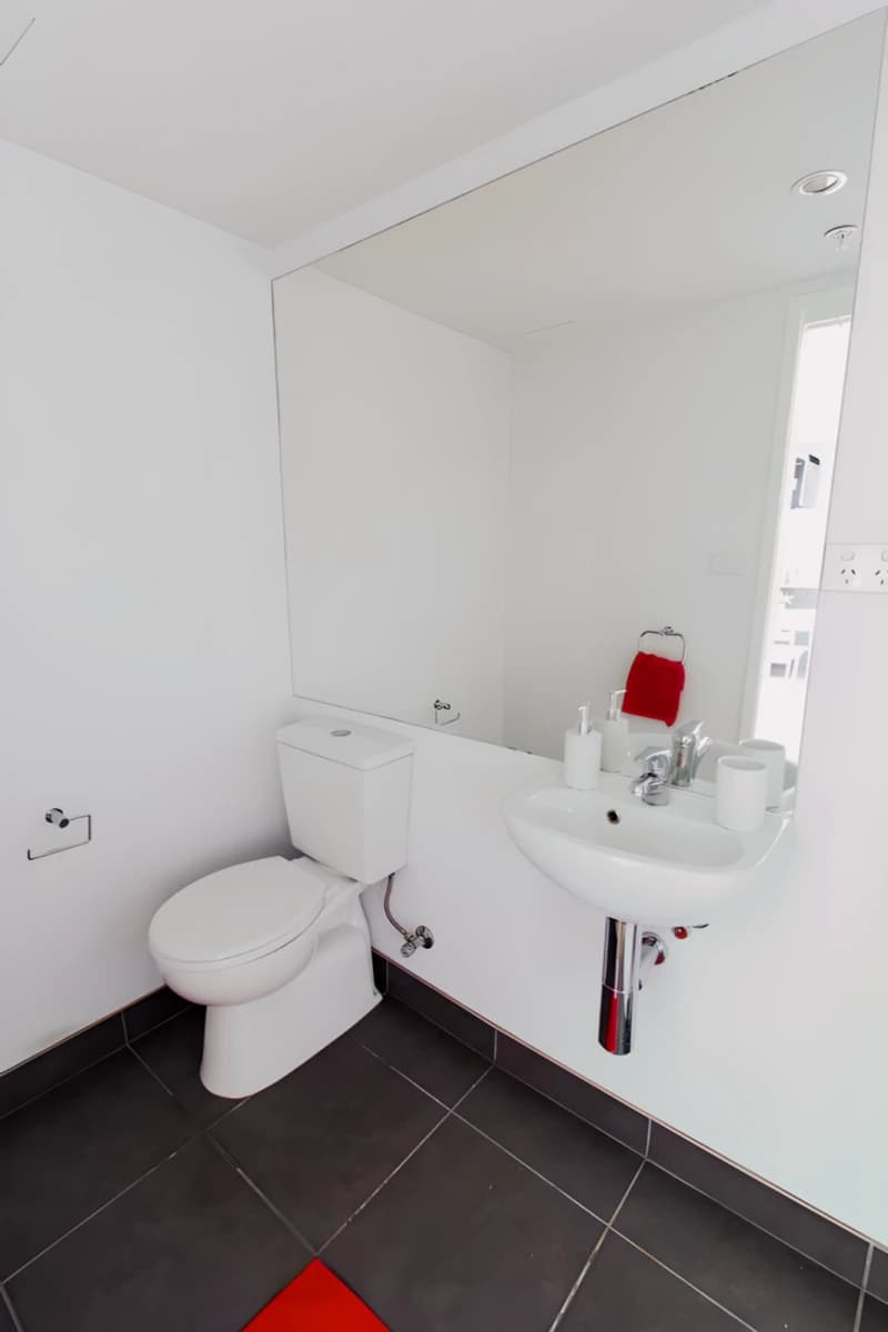 490 Elgar Road image