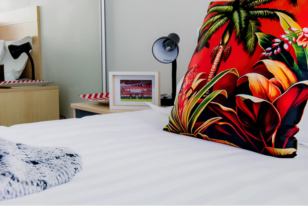 Student Living - 570 Swanston image