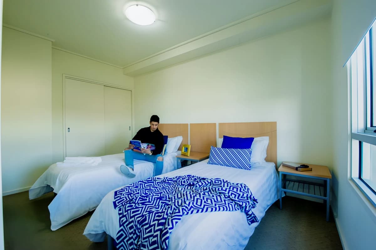 Student Living - 550 Lygon image