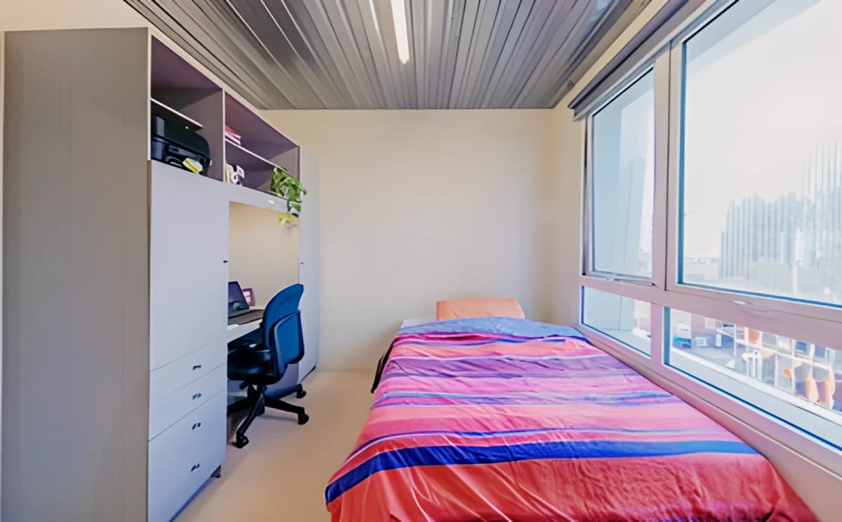 Carlton Residence image