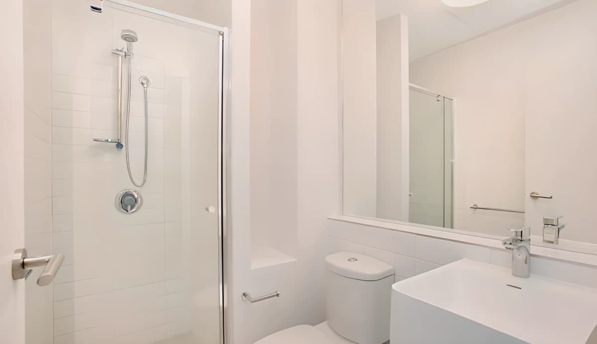 Student Living on Raleigh image