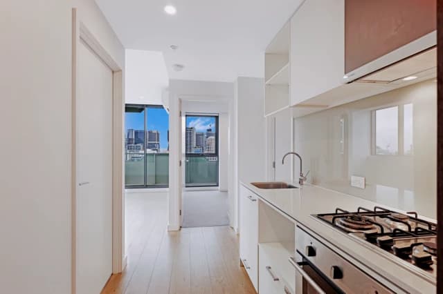 2Bedrooms, 2Bathrooms