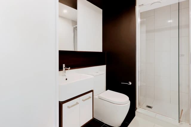 2Bedrooms, 2Bathrooms
