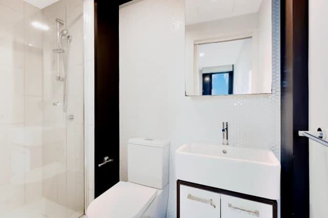 2Bedrooms, 2Bathrooms