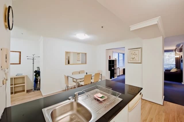 2Bedrooms, 1Bathrooms