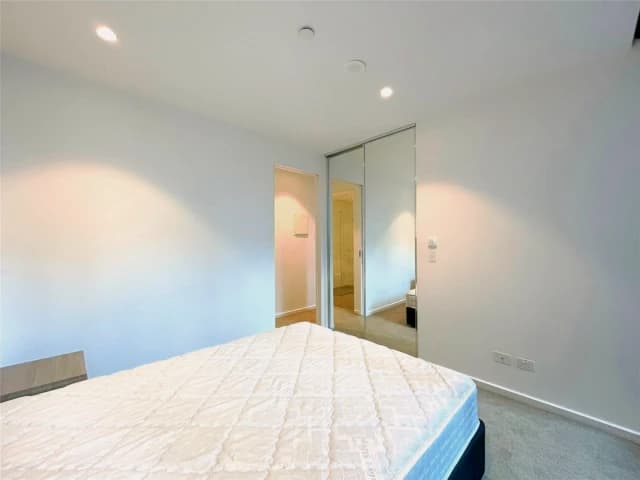 1Bedrooms, 1Bathrooms