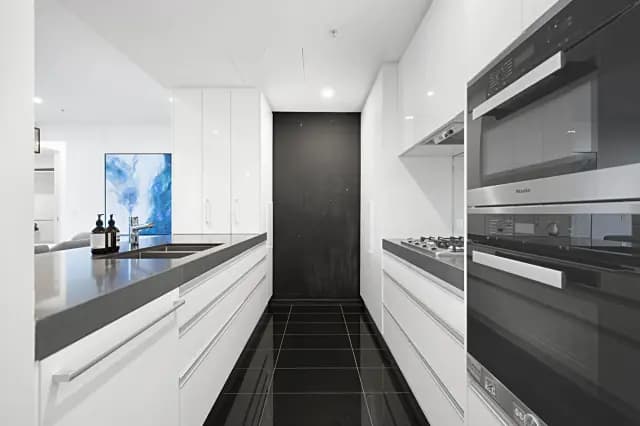 3Bedrooms, 3Bathrooms