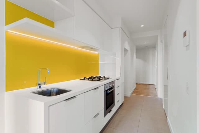 2Bedrooms, 1Bathrooms