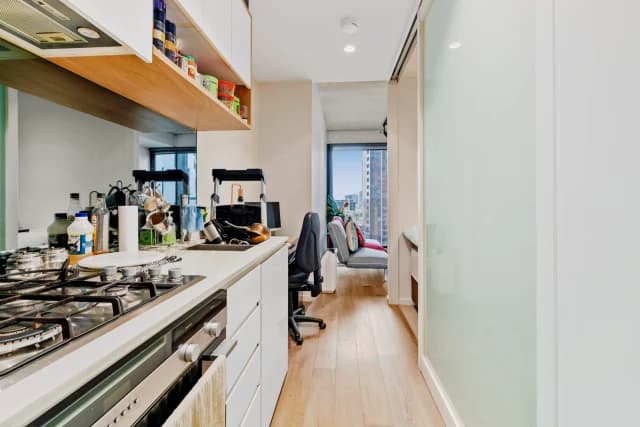 1Bedrooms, 1Bathrooms