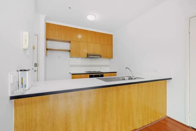 2Bedrooms, 1Bathrooms