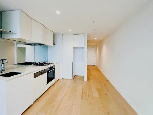 1Bedrooms, 1Bathrooms