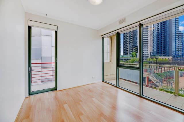 3Bedrooms, 1Bathrooms