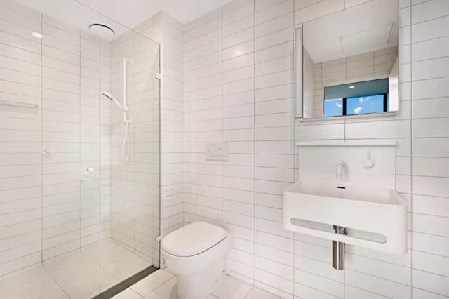 2Bedrooms, 2Bathrooms