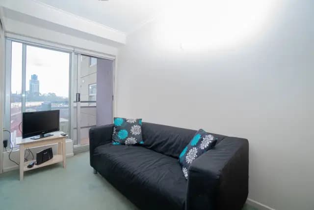 1Bedrooms, 1Bathrooms