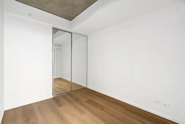 1Bedrooms, 1Bathrooms