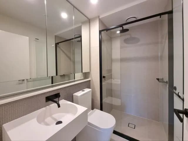 2Bedrooms, 2Bathrooms