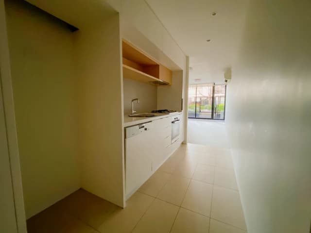 2Bedrooms, 1Bathrooms