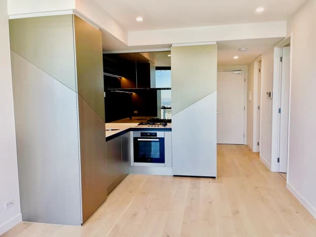 1Bedrooms, 1Bathrooms