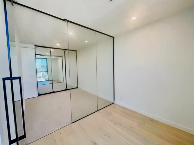 1Bedrooms, 1Bathrooms
