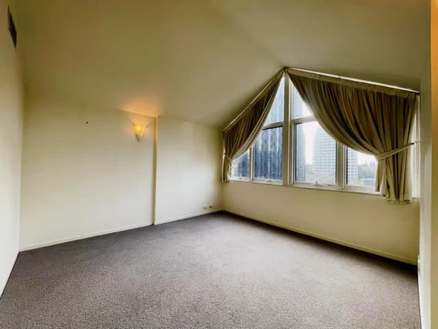 2Bedrooms, 2Bathrooms