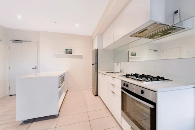 2Bedrooms, 1Bathrooms