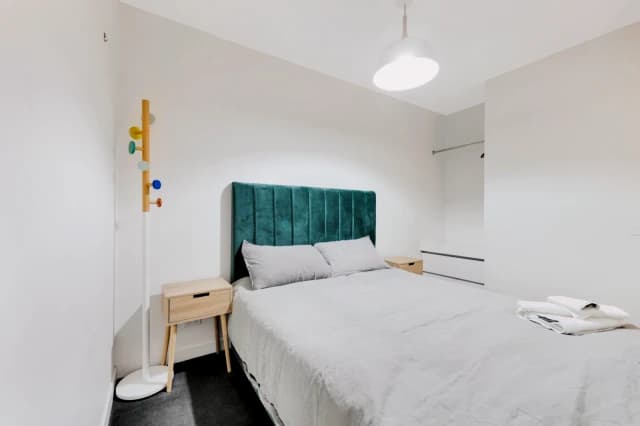 1Bedrooms, 1Bathrooms