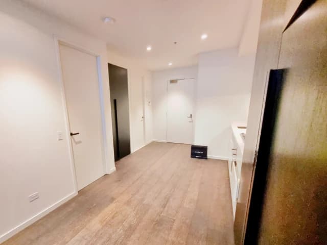 1Bedrooms, 1Bathrooms