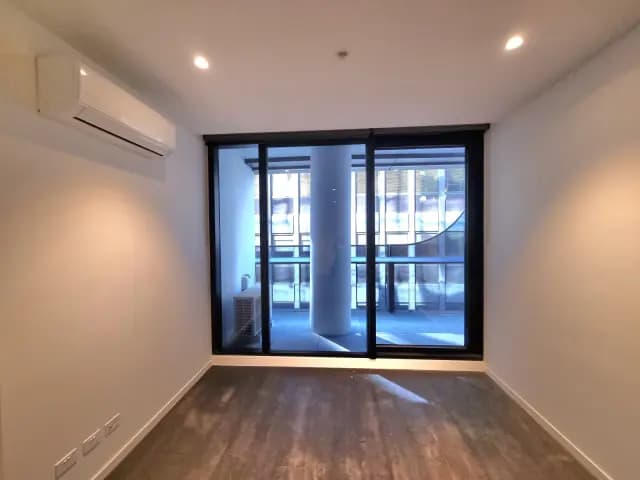 1Bedrooms, 1Bathrooms