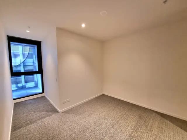 1Bedrooms, 1Bathrooms