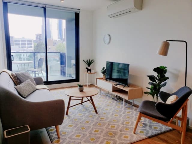 1Bedrooms, 1Bathrooms