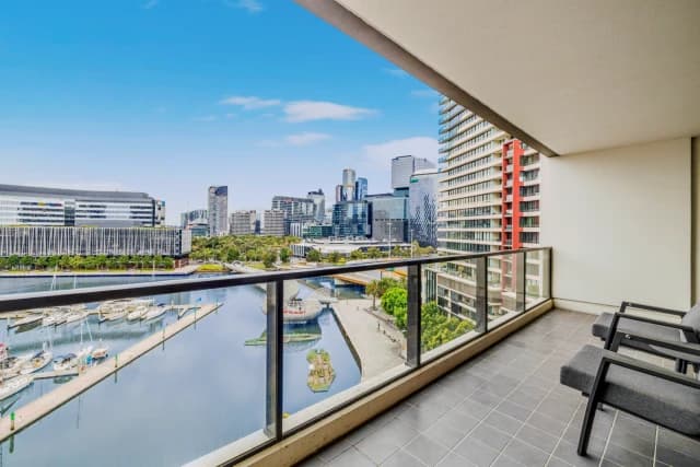 2Bedrooms, 1Bathrooms
