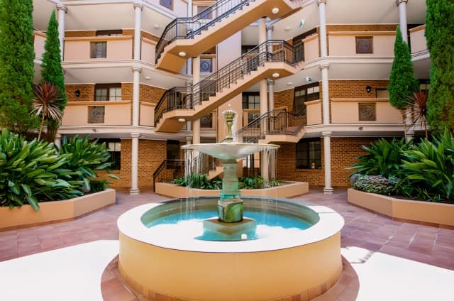 2Bedrooms, 1Bathrooms