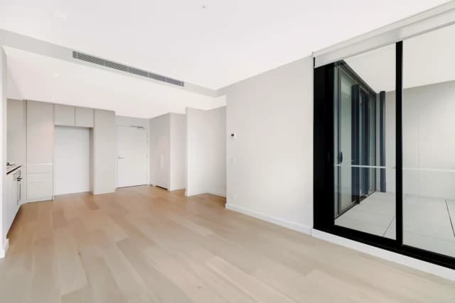 2Bedrooms, 1Bathrooms