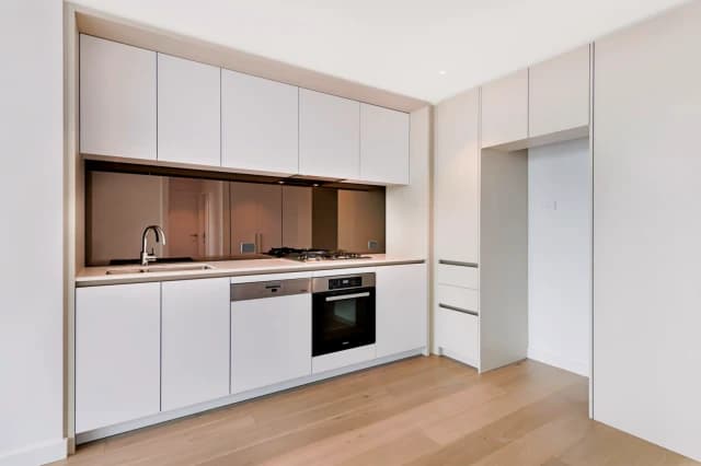 2Bedrooms, 1Bathrooms