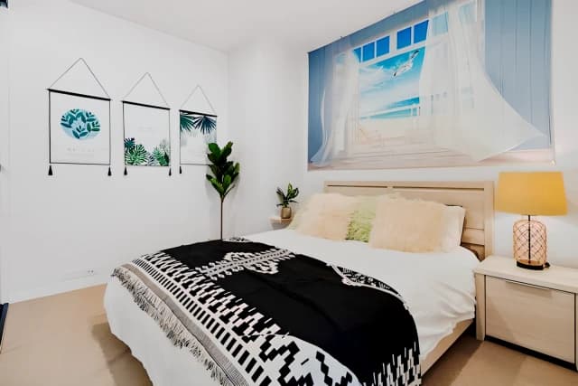 1Bedrooms, 1Bathrooms