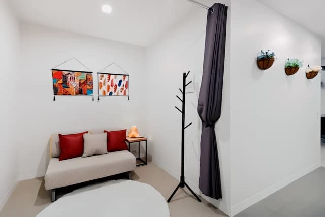 1Bedrooms, 1Bathrooms