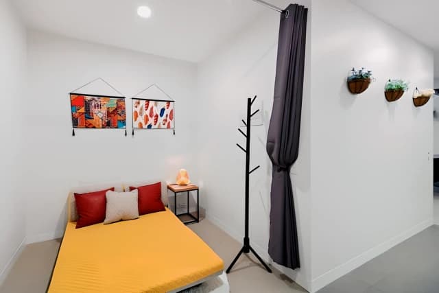 1Bedrooms, 1Bathrooms