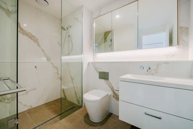 2Bedrooms, 2Bathrooms