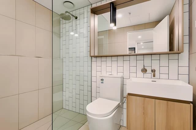 2Bedrooms, 2Bathrooms