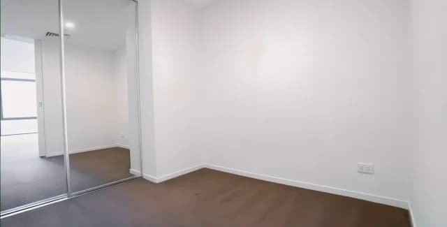 2Bedrooms, 1Bathrooms